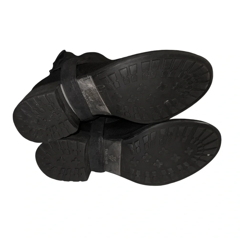 Vera Wang Moto Boots - Picture 6 of 10